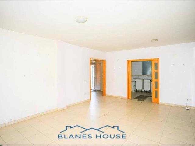 Casa en venta en Terrafortuna, la Selva
