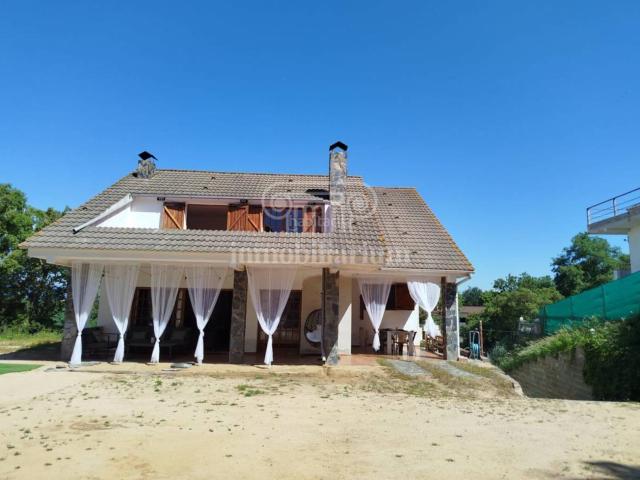 Casa en venta en Vidreres