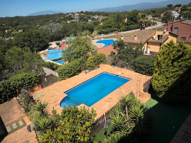 Casa en venta en Vidreres, Montbarbat