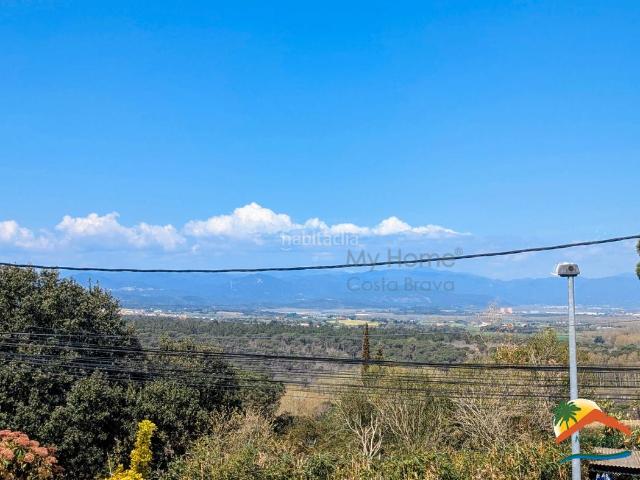 Casa en venta en Terrafortuna, la Selva