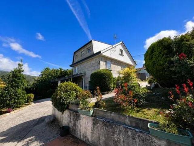 Casa en venta en Coruxo, Vigo