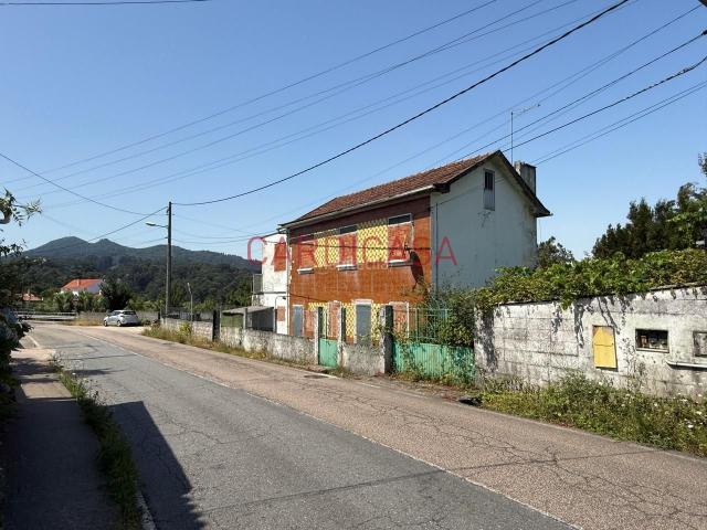 Casa en venta en A Dobrada, Vigo