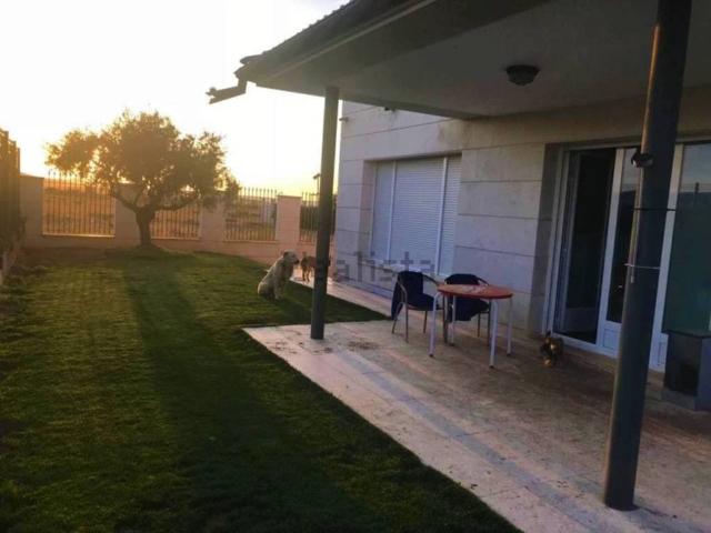 Casa en venta en Viguera, La Rioja