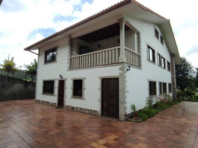 Casa en venta en O Deza, Galicia
