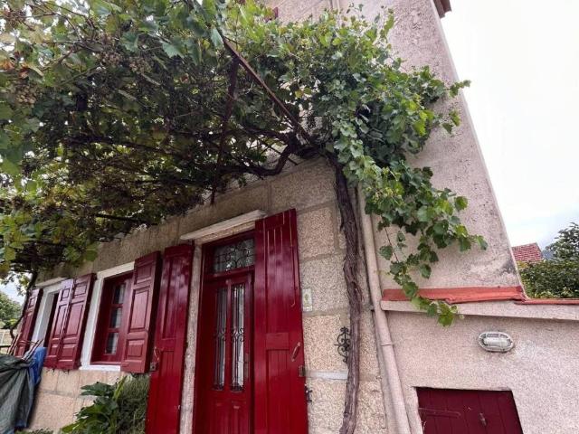 Casa en venta en Vilaboa