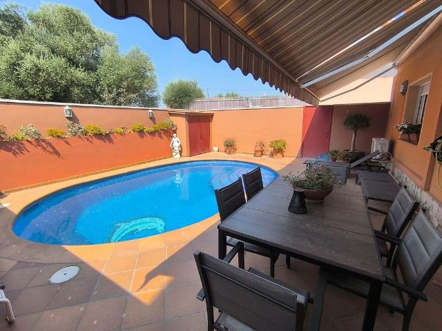 Casa en venta en Alt Empordà, Catalunya