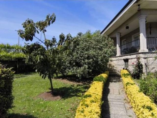 Casa en venta en Vilagarcía De Arousa