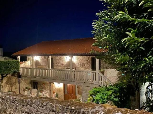 Casa en venta en Ourense, Galicia