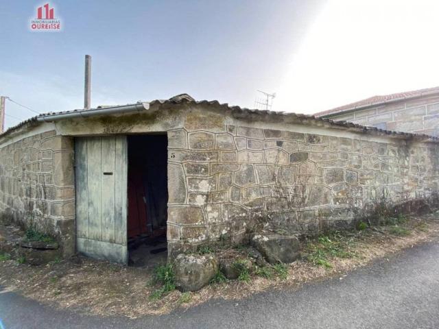 Casa en venta en Ourense, Galicia