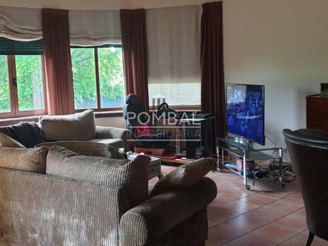 Casa en venta en Ourense, Galicia