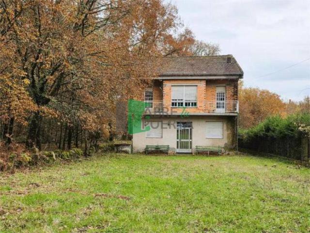 Casa en venta en Ourense, Galicia