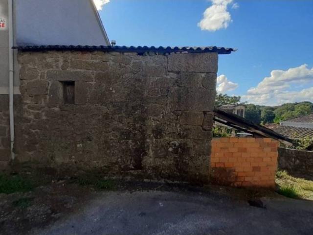 Casa en venta en Ourense, Galicia