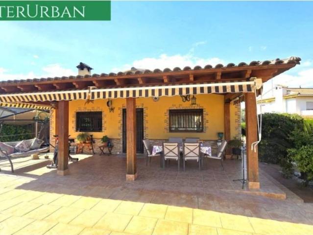 Casa en venta en Vilamarxant, València / Valencia