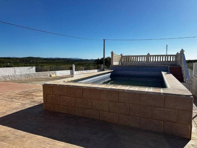 Casa en venta en el Camp de Túria, Valencia