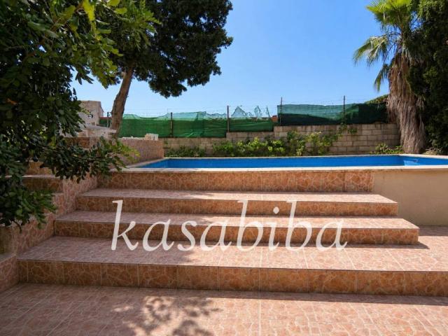 Casa en venta en el Camp de Túria, Valencia