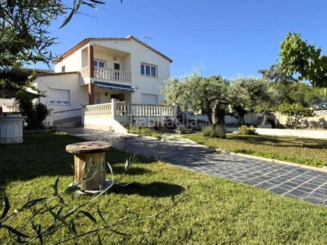 Casa en venta en Santa Maria, Garraf