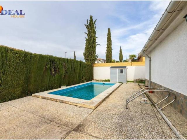 Casa en venta en Comarca de la Vega de Granada, Andalucía