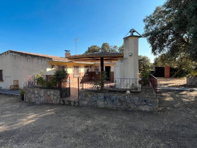 Casa en venta en Las Hoyas, Villa Del Prado