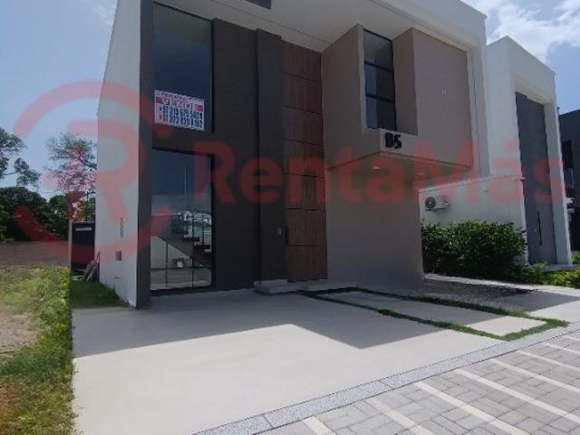 Casa En Venta En Villa Del Rosario En. V244766