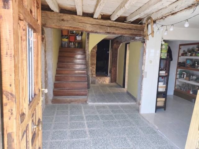 Casa en venta en Villacarriedo, Cantabria
