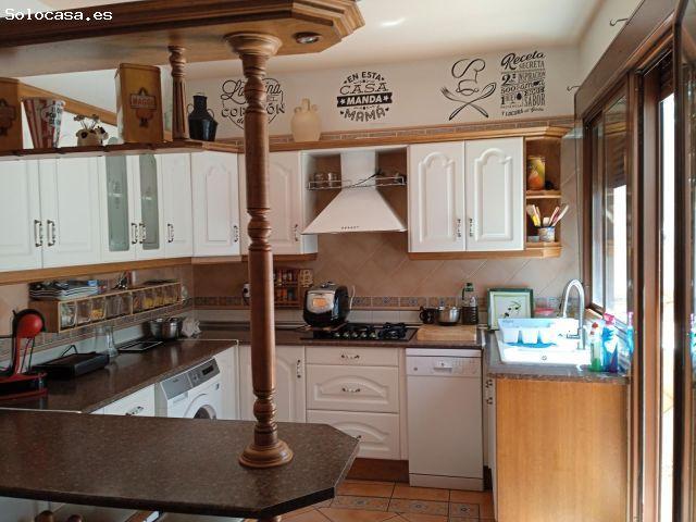 Casa en venta en Villacarrillo, Andalucía
