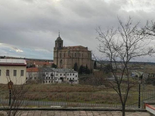 Casa en venta en Villacastín, Castilla y León