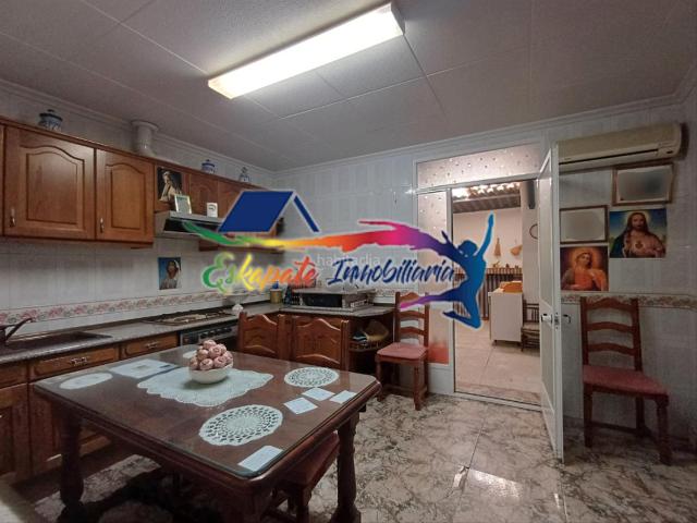 Casa en venta en Villacañas, Toledo