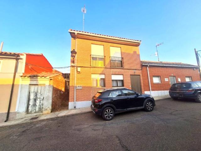 Casa en venta en Villada