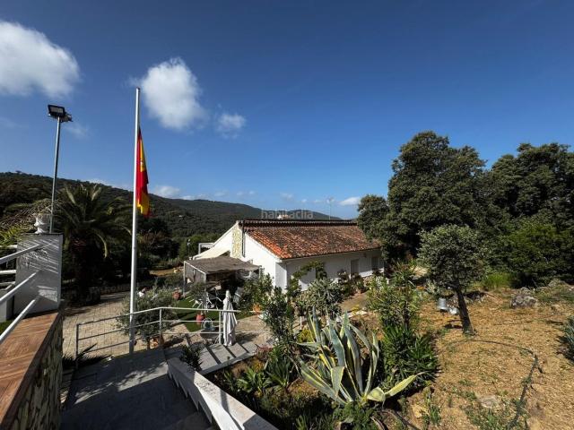 Casa en venta en Villaharta, Andalucía