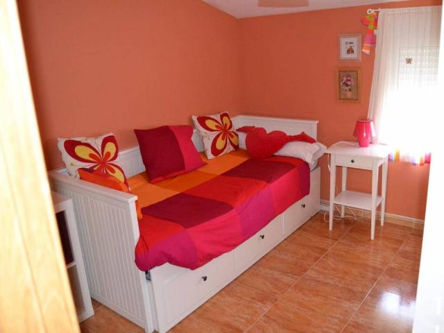 Casa en venta en Allueva, Aragón