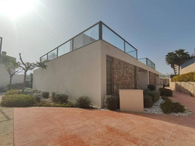 Casa en venta en la Marina Baixa, Valencia