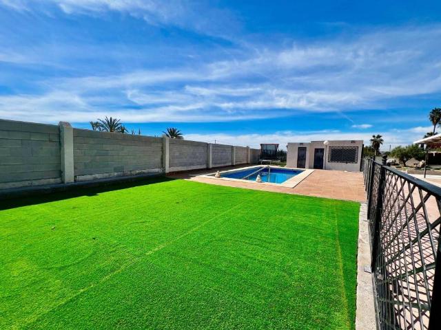 Casa en venta en Villajoyosa