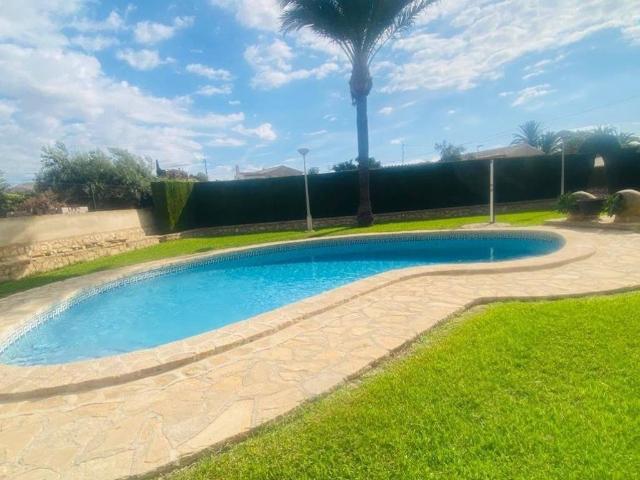 Casa en venta en la Marina Baixa, Valencia