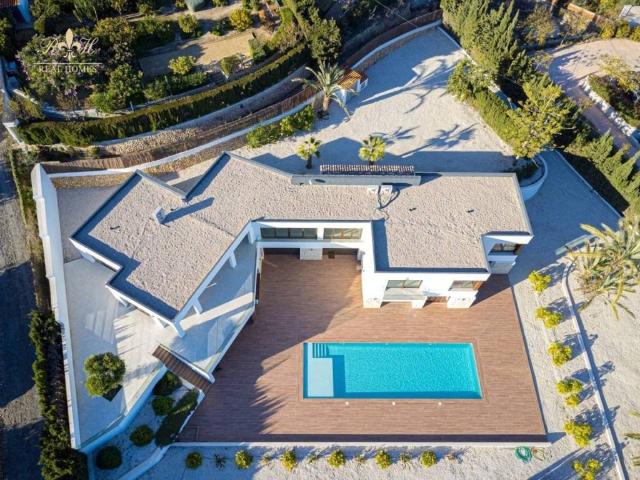 Casa en venta en la Marina Baixa, Valencia