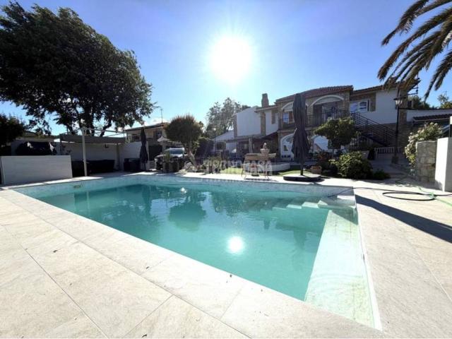 Casa en venta en Villalbilla, Madrid