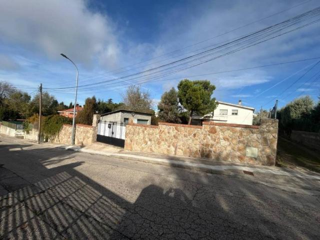 Casa en venta en Villalbilla, Madrid