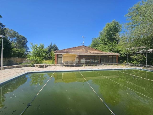Casa en venta en Villalbilla, Madrid