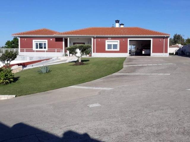 Casa en venta en Villamayor, Castilla y León