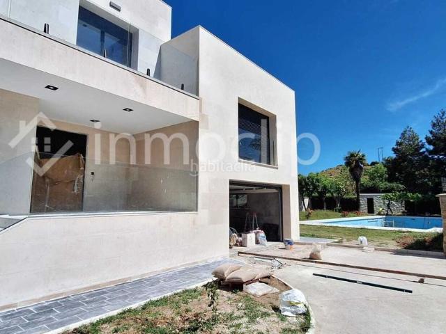 Casa en venta en Anantapur, Villamayor