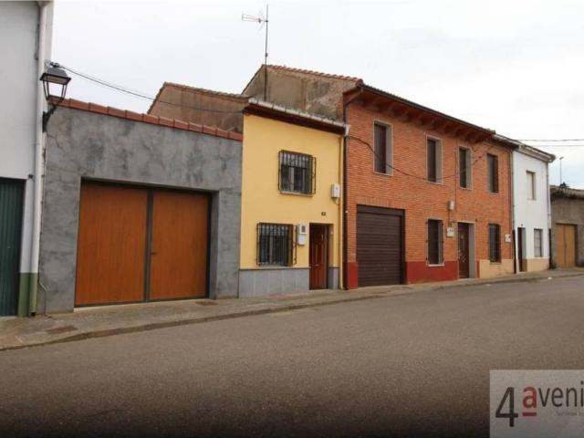Casa en venta en Villamañán, Castilla y León