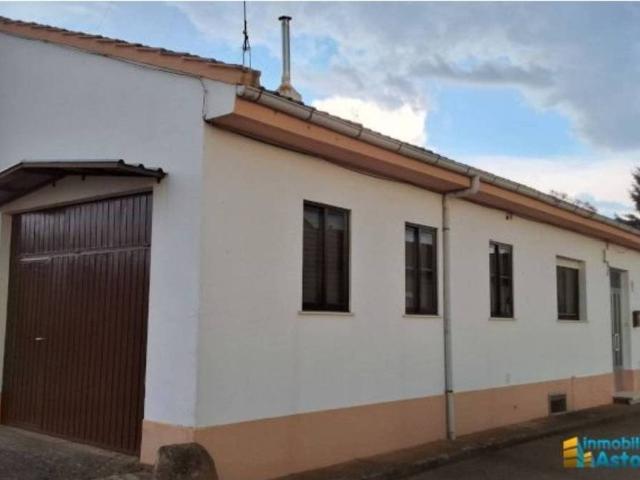 Casa en venta en Villamejil, Castilla y León