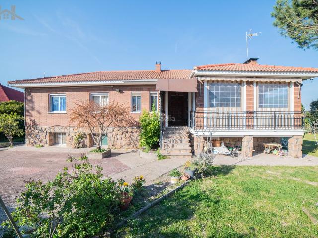 Casa en venta en Villanueva De La Cañada, Madrid
