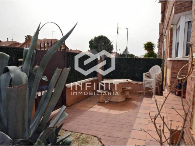 Casa en venta en Villanueva De La Torre, Castilla-La Mancha