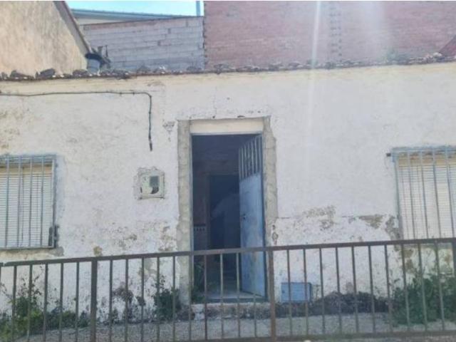 Casa en venta en Villanueva Del Arzobispo, Andalucía