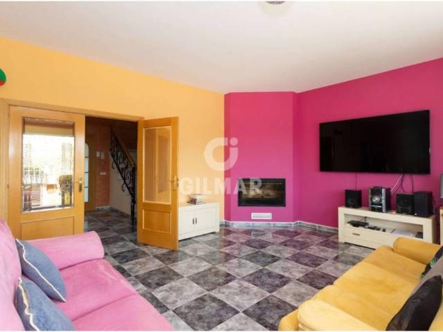 Casa en venta en Villanueva Del Pardillo, Madrid