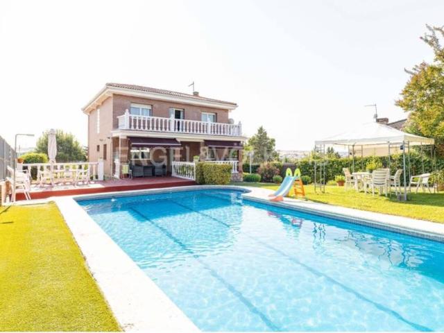 Casa en venta en Villanueva Del Pardillo