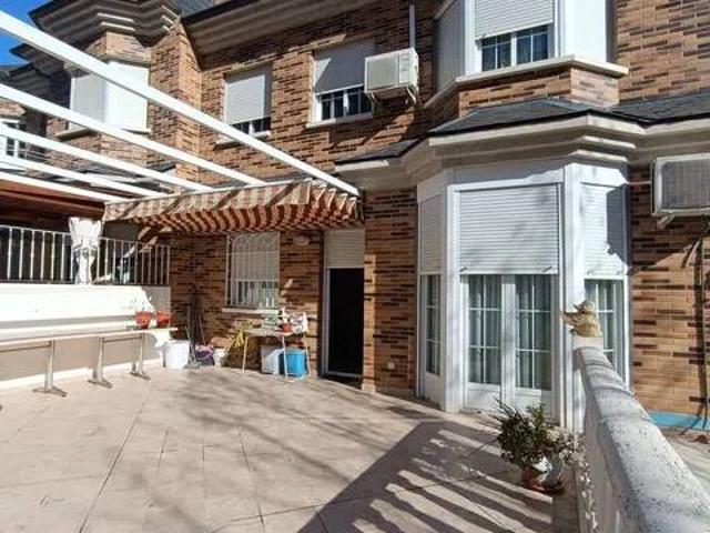 Casa en venta en Villanueva Del Pardillo, Madrid