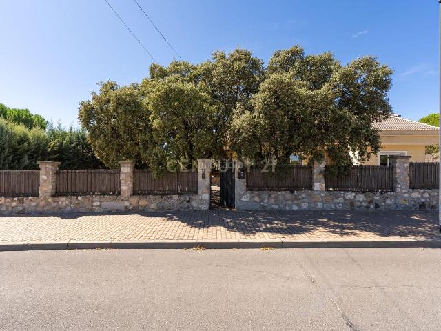Casa en venta en Villanueva Del Pardillo, Madrid