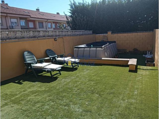 Casa en venta en Villaquilambre, Castilla y León