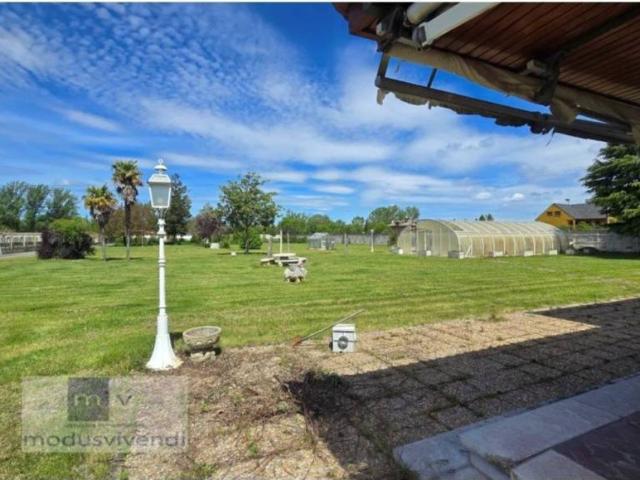 Casa en venta en Villaquilambre, Castilla y León
